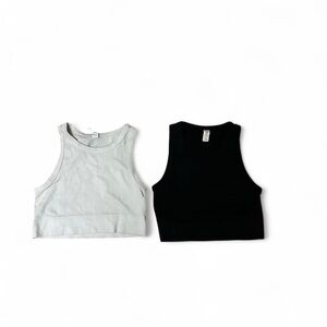 set of two XL black and white crop tops